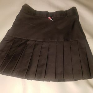 Nwot Thom Browne black pleated skirt